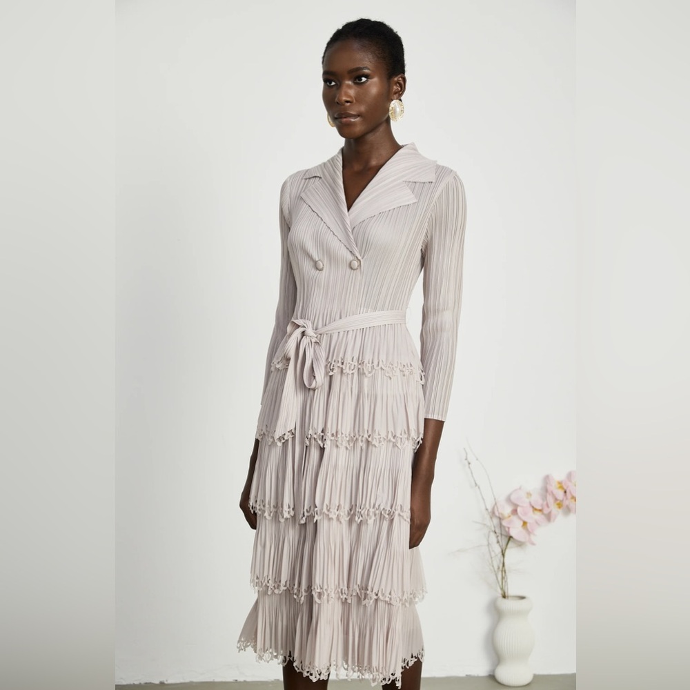 Marjolaine tiered pleated midi dress | Miss Rosier Size: Small